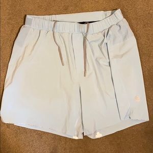 Lululemon pace breaker 7” shorts (L)